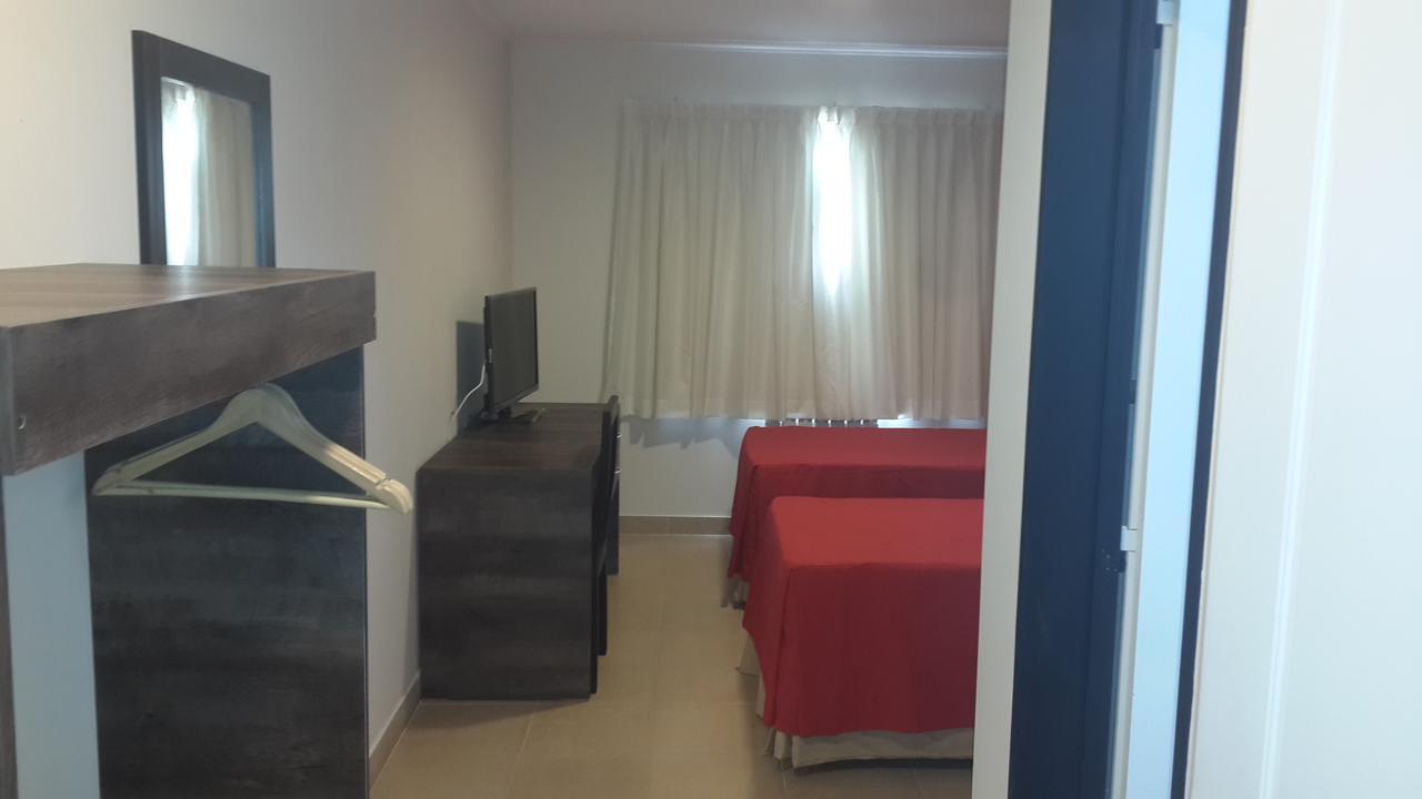 Hotel Cueva De Las Manos Перито-Морено Экстерьер фото